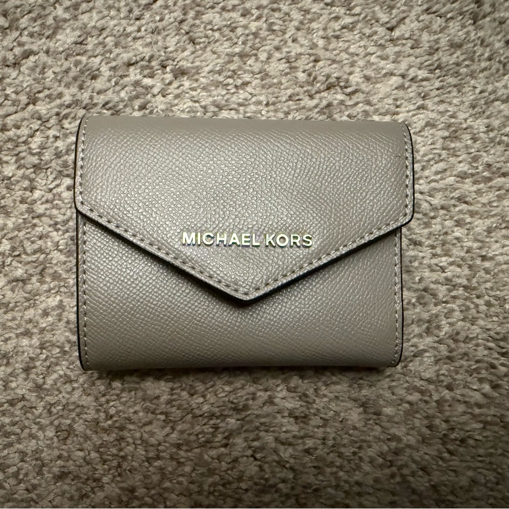 Michael Kors Medium Crossgrain Leather Envelope Wallet